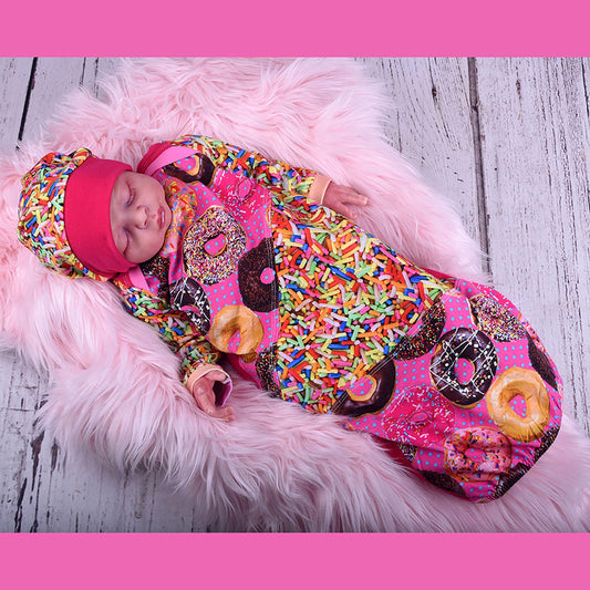 Size 0-3 Months Newborn Gown Hat Set Donuts