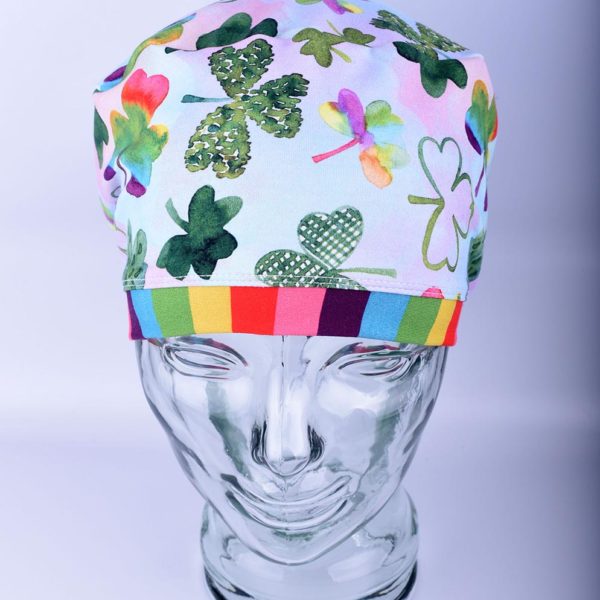 Stretchy-Full-Coverage-Scrub-Cap-Rainbow-Clovers