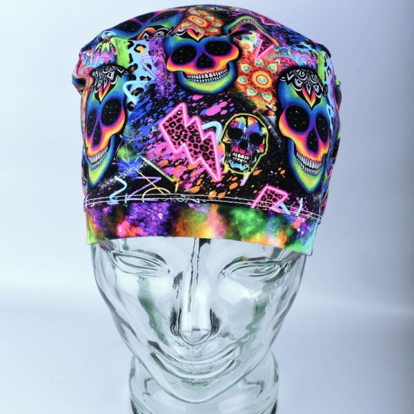 Stretchy-Full-Coverage-Scrub-Cap-Rainbow-Skulls