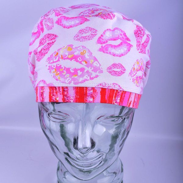 Stretchy-Full-Coverage-Scrub-Cap-Pink-Kisses