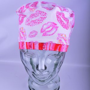 Stretchy-Full-Coverage-Scrub-Cap-Pink-Kisses